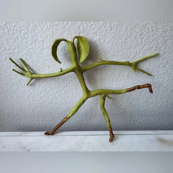 BOWTRUCKLE Fantastic Beasts Harry Potter 7" Bendable Posable Figure Fantasy Toy - Picture 3 of 6